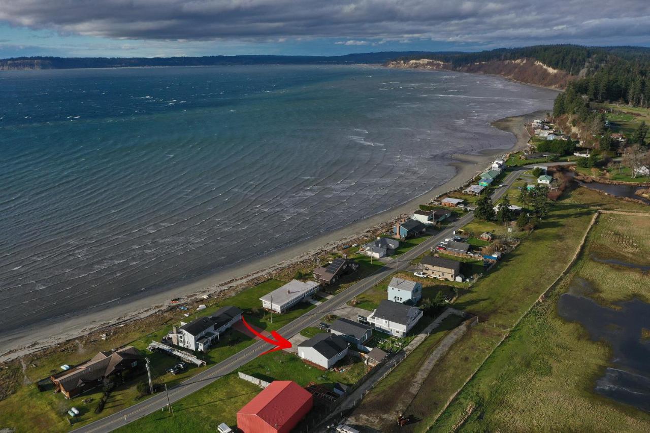 Maxwelton Beach Sunsets! Kayaks & Paddleboards! 1 Min Walk To The Water! Clinton Zewnętrze zdjęcie